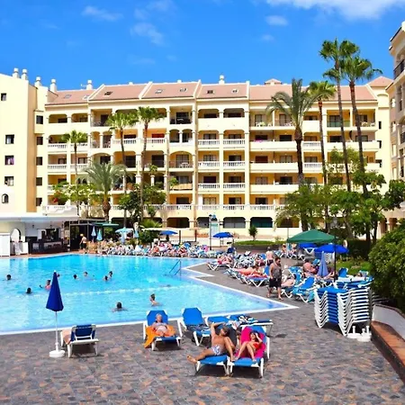 Дом отдыха 1 Bed Duplex, Pool View In Castle Harbour C113 *