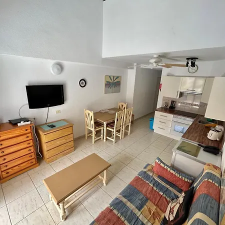 1 Bed Duplex, Pool View In Castle Harbour C113 * Los Cristianos (Tenerife)