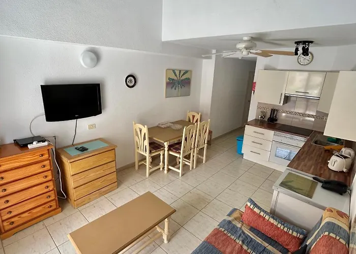 1 Bed Duplex, Pool View In Castle Harbour C113 * Los Cristianos (Tenerife)